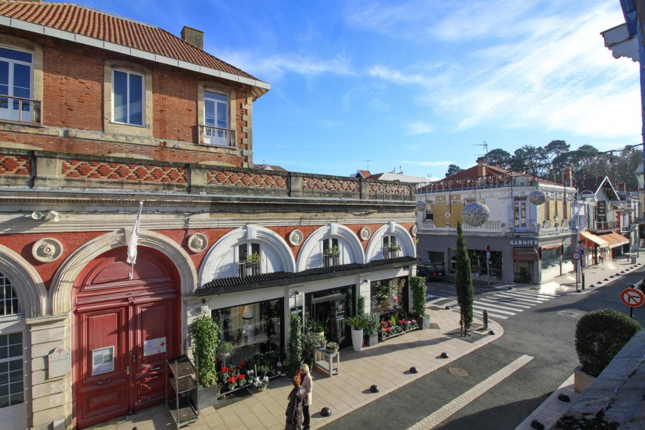 La Maison Bleue - En Plein Coeur D'Arcachon Esterno foto